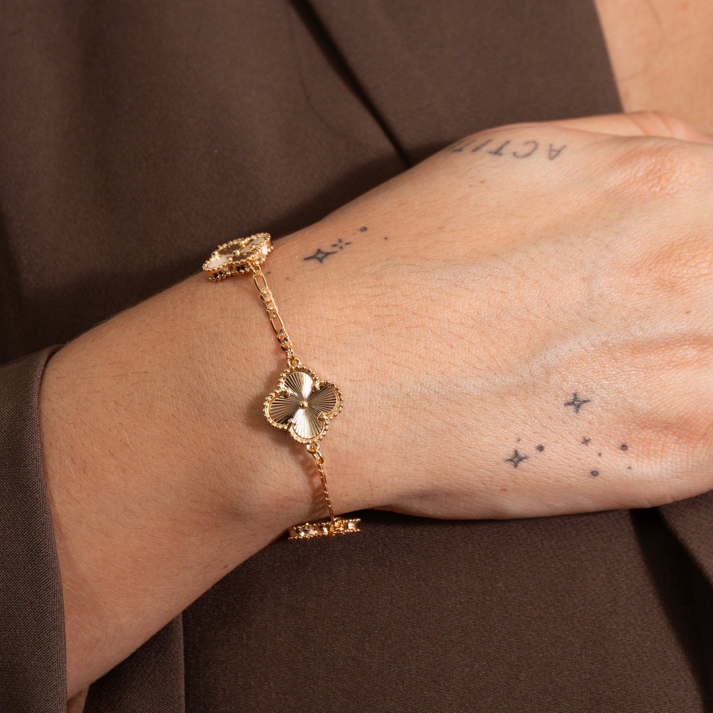 Pulsera Trebol Dorada VAL