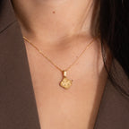 Cadena Con Dije Trebol Dorado
