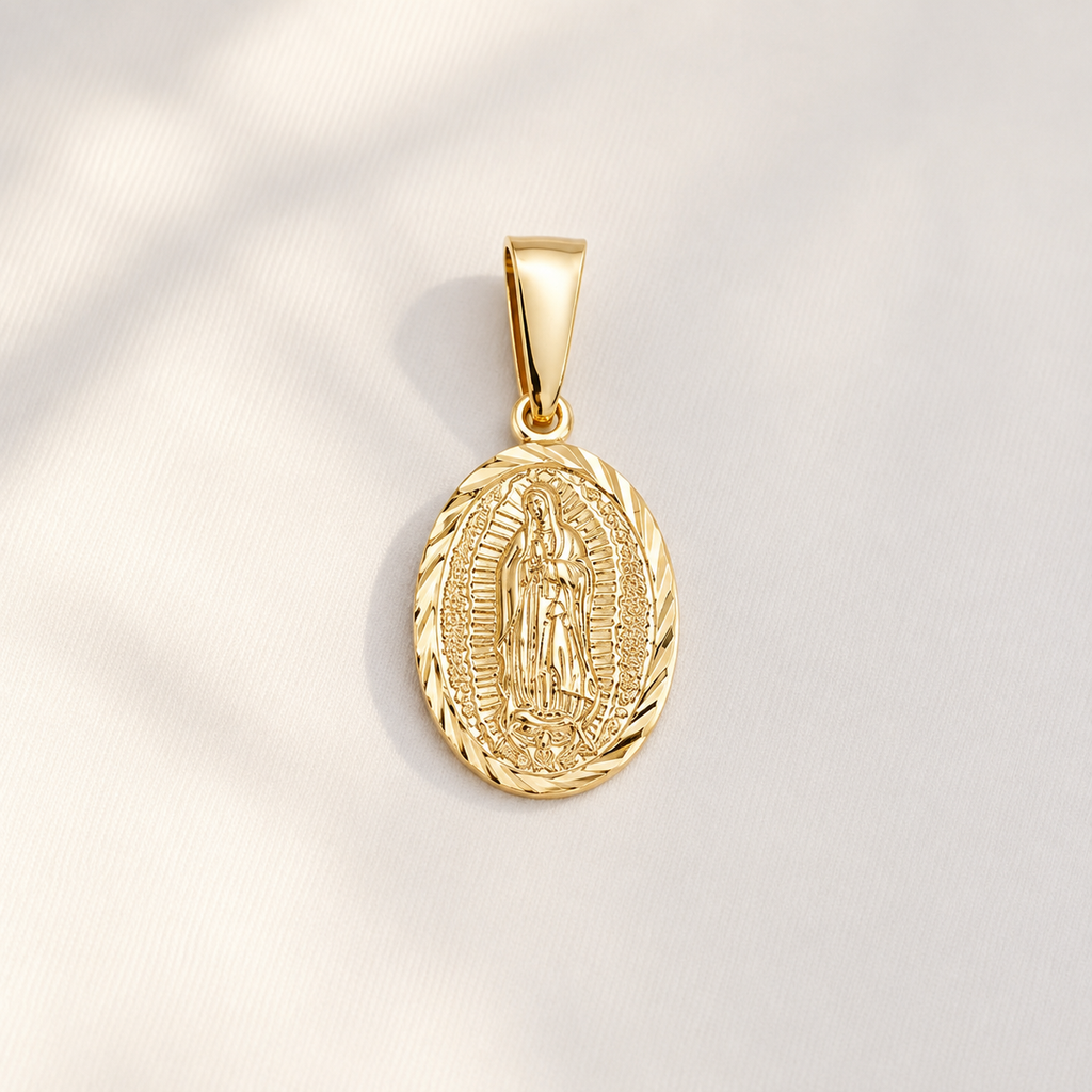 Dije Virgen Guadalupe Borde Troquelado